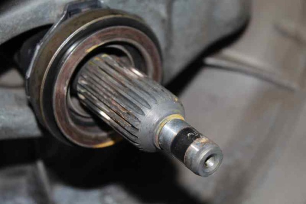 HCL CAJA CAMBIOS BMW SERIE 3 BERLINA (E46)