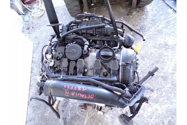 Motor SKODA OCTAVIA II LIFT AUDI A3 8P PASSAT B6 GOLF VI 1.8 TSI CDA C