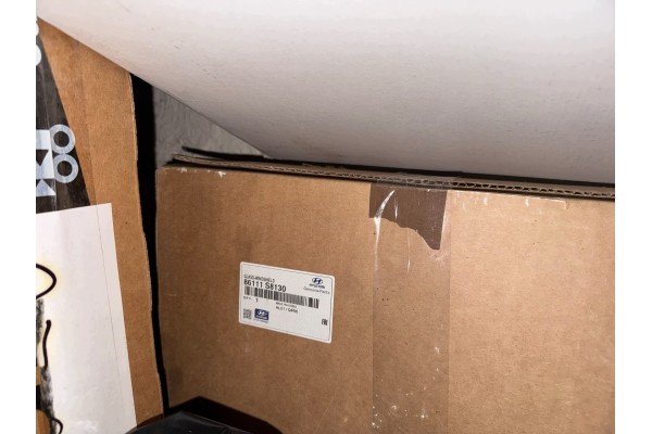 Original windscreen Hyundai Palisade 86111S8130 Packaging status original
