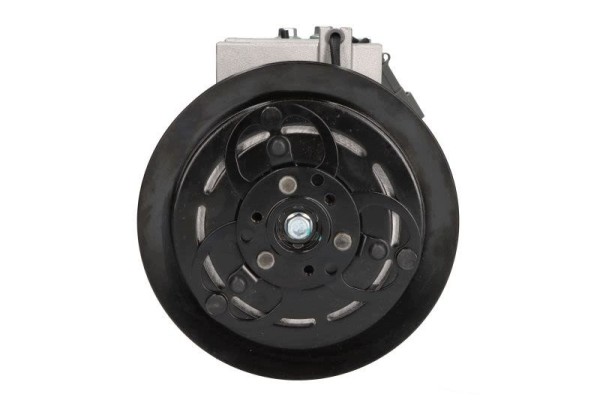 Air conditioning compressor 24V HITACHI 225 3 240 3 HIGHWAY AUTOMOTIVE 45119019 Part manufacturer HIGHWAY AUTOMOTIVE