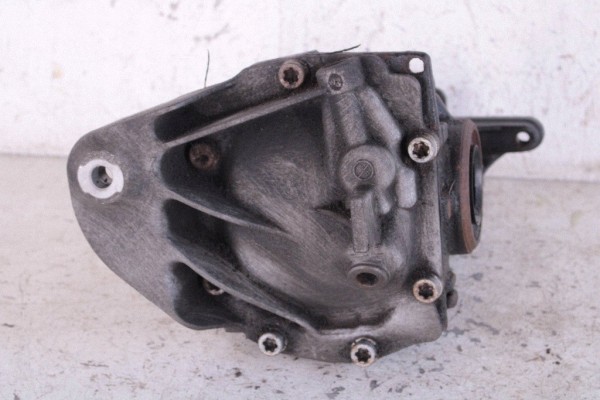 Rear reducer BMW 3 Gran Turismo F34 7603746 2 0L gasoline 180kW 2015 Catalog number of the part 7603746