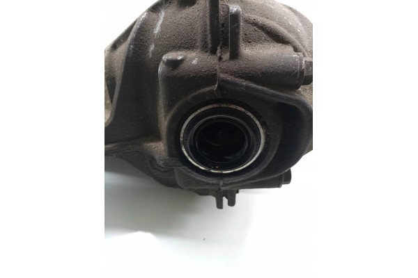 Rear reducer JAGUAR XE X760 GX734A213KA 2 0L diesel 120kW 2015 Car type passenger cars