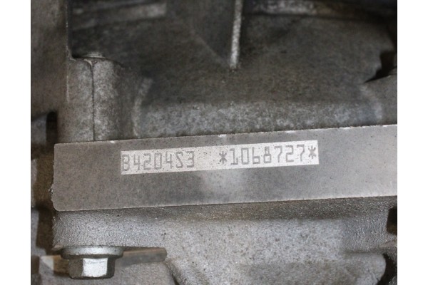GASOLINE ENGINE VOLVO S40 II 2 0 B4204S3 2011r Engine type petrol