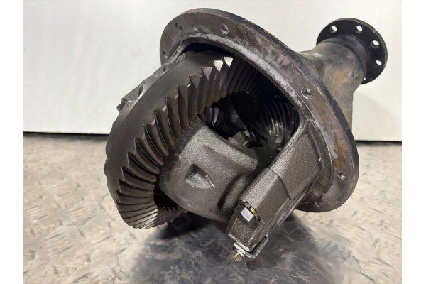 2000 Mitsubishi Pajero Sport I Rear Differential MR528183 Catalog number of the part MR528183