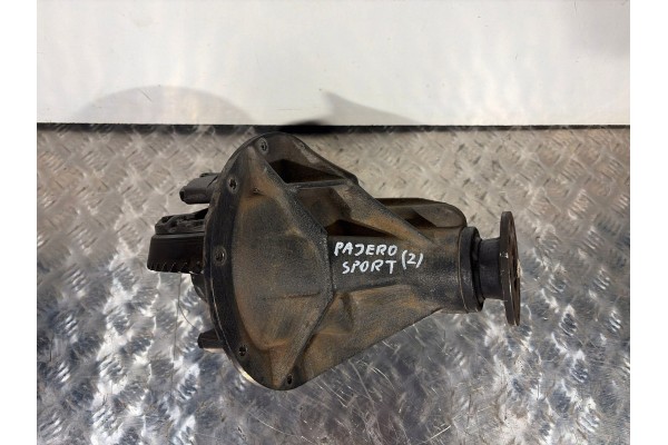 2000 Mitsubishi Pajero Sport I Rear Differential MR528183 Quality of parts according to GVO O original with manufacturer s logo 