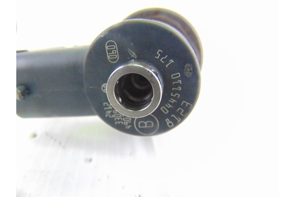 0445110175 INYECTOR OPEL ASTRA H BERLINA