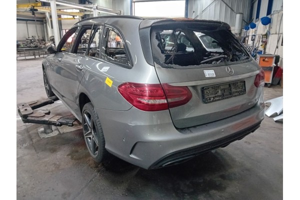 Diferencial delantero Mercedes-Benz C Estate S205 2015 - 2018 A2213350
