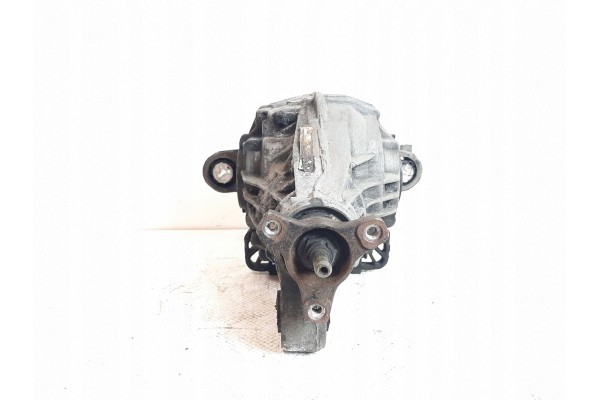 2011 Porsche Panamera 970 Rear differential Car type passenger cars