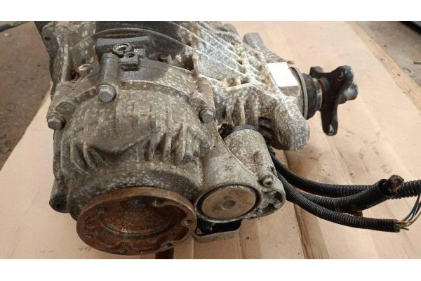 Rear reducer BMW X5 F15 F85 7572697 4 4L gasoline 330kW 2016 Part manufacturer BMW OE