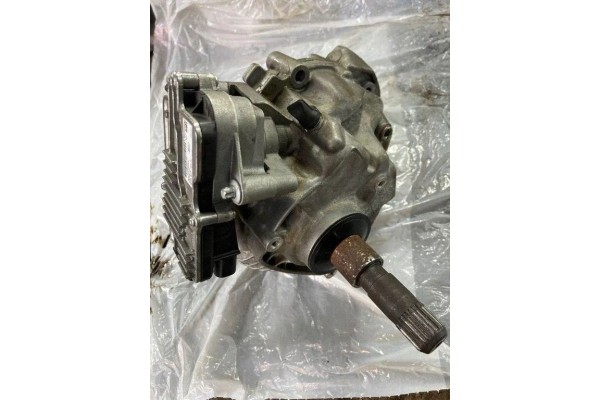 Rear reducer PORSCHE MACAN 95B 21082C5175 0 0L gasoline 2018 Part manufacturer Porsche OE