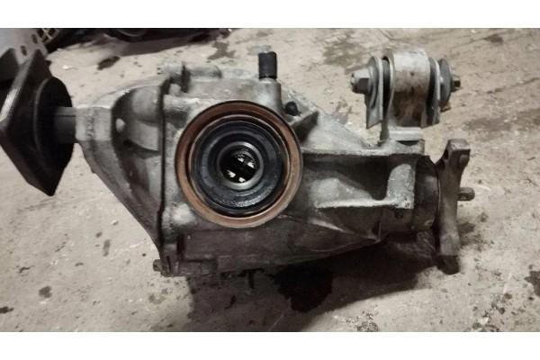 Rear reducer MERCEDES BENZ C Convertible A205 A2053503324 3 0L gasoline Car type passenger cars