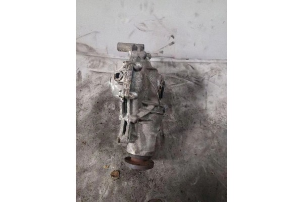 Front reducer BMW 5 F10 7558090 4 4L 2012 Car type passenger cars