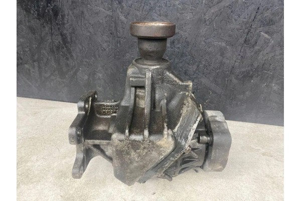 Reductor delantero VOLVO XC90 I 30713660 2.4L diésel 120kW 2005