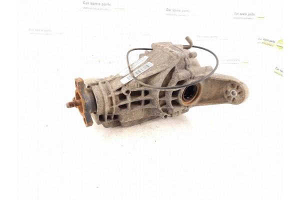Rear Differential Rear Mercedes Benz ML W164 1643500414 Installation side rear