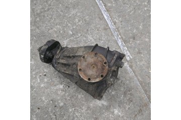 Rear differential Mercedes Benz 190 W201 2013510908 3 23 Catalog number of the part 2013510908