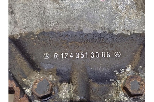 Diferencial del puente trasero MERCEDES W124 R1243513008