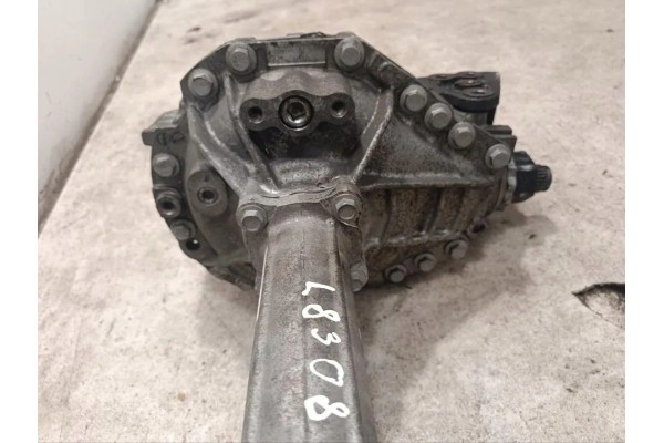Front reducer LAND ROVER DEFENDER Van L663 M8B23017AC gasoline 221kW Catalog number of substitutes 10133260 JLRT211830051 201766