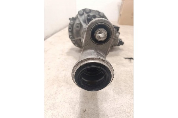 Front Differential 2017665 Land Rover Defender Station Wagon 2022 Car type passenger cars