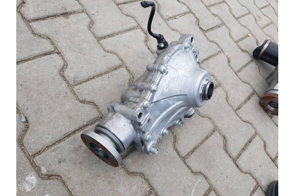 BMW X3 G01 LCI 30iX DIFFUSER FRONT BRIDGE 8487445 Catalog number of the part I8487445I