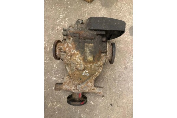 Rear reducer BMW X5 E53 1428631 4 4L gasoline 210kW 2003 Part manufacturer BMW OE