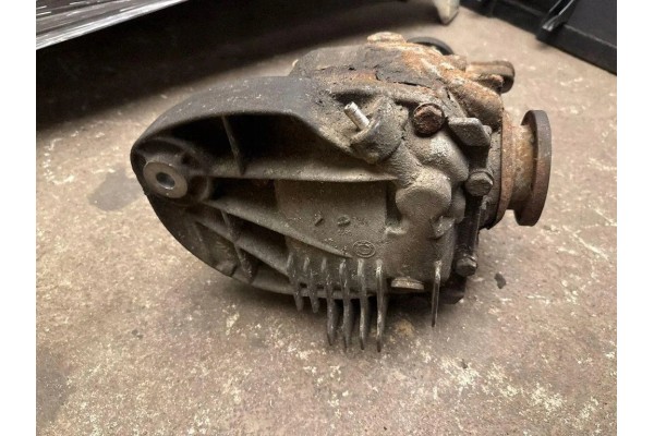 Rear reducer BMW X5 E53 1428631 4 4L gasoline 210kW 2003 Catalog number of the original 1428631