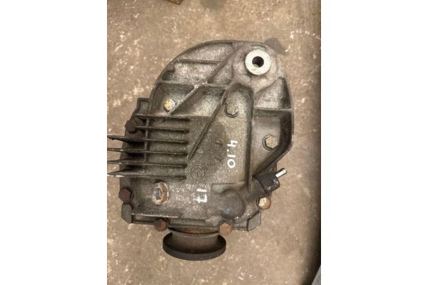Rear reducer BMW X5 E53 68572910 4 4L gasoline 235kW 2005 Part manufacturer BMW OE
