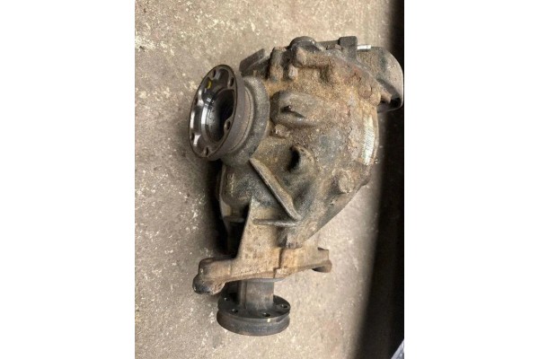 Reductor trasero BMW X5 (E53) 68572910 4.4L gasolina 235kW 2005