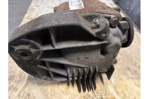 Rear reducer BMW X5 E53 001910016 4 4L gasoline 210kW 2001 Catalog number of substitutes 7510653 890145