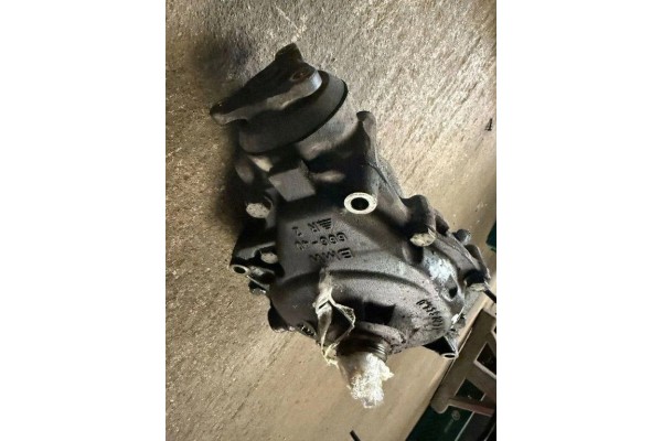 Front reducer BMW X5 E53 0779837 4 4L gasoline 210kW 2003