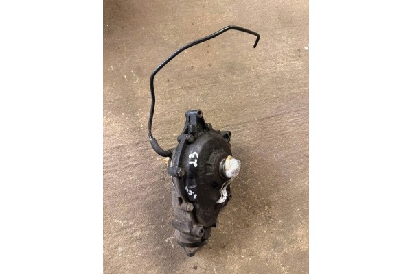 Front reducer BMW X5 E53 0779837 4 4L gasoline 210kW 2003 Part manufacturer BMW OE