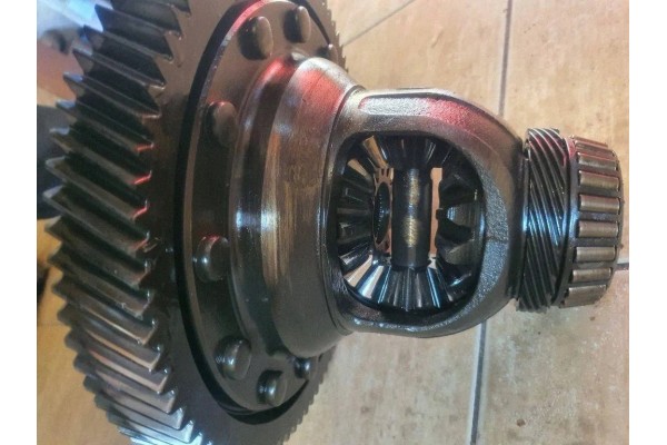 Front reducer VW TRANSPORTER IV Van 70XA 02G409121 2 5L diesel 75kW