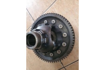 Front reducer AUDI 100 44 44Q C3 02Q409 2 0L gasoline 1984 Catalog number of the part 02Q409