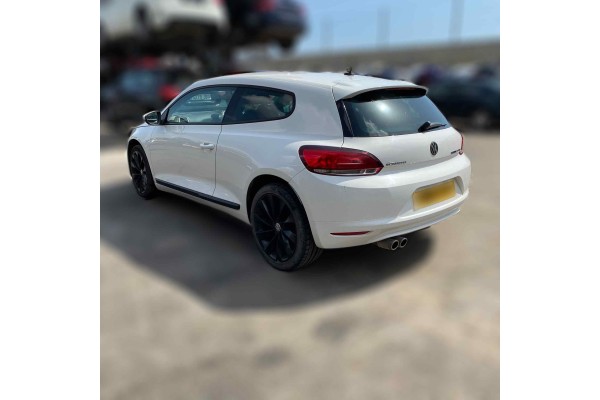 VOLKSWAGEN SCIROCCO (137) 2.0 TDI (103kW) BlueMotion