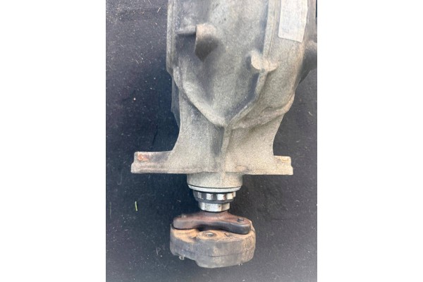 Rear differential BMW 5 GT F07 7584448 Part manufacturer BMW OE
