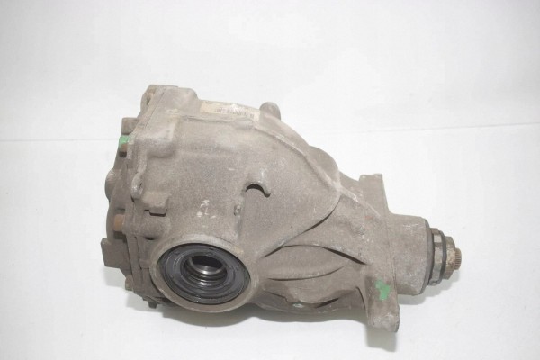 Rear differential BMW 5 F10 F11 7630816 Part manufacturer BMW OE