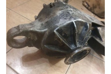 Rear reducer AUDI 80 81 85 B2 857525131 1 6L gasoline 1986 Part manufacturer Audi OE