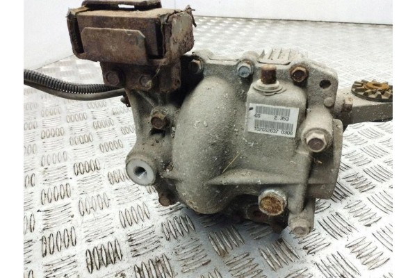 Reductor trasero MITSUBISHI OUTLANDER II (CW W) T02GS2637 2.2L diésel 