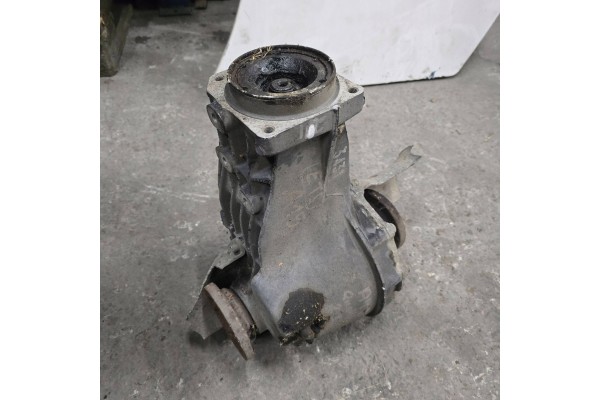 Rear differential Audi A4 S4 B6 8E 8H 01R525131c Installation side multipurpose