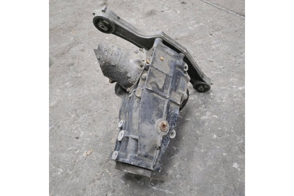 Rear differential Audi A8 S8 D2 4D 4D0501719A Car type passenger cars