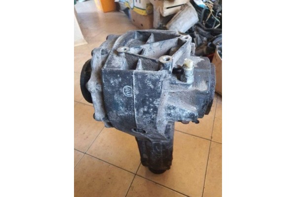Rear reducer AUDI A6 Avant 4A C4 AAT24053 1996 Part manufacturer Audi OE
