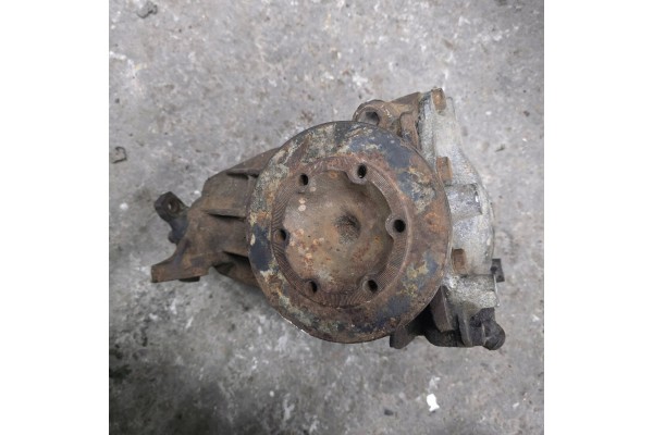 Rear differential Mercedes Benz 190 W201 2013510908 3 23 Part manufacturer Mercedes Benz OE