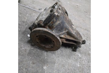 Rear differential Mercedes Benz 190 W201 2013510908 3 23 Car type passenger cars