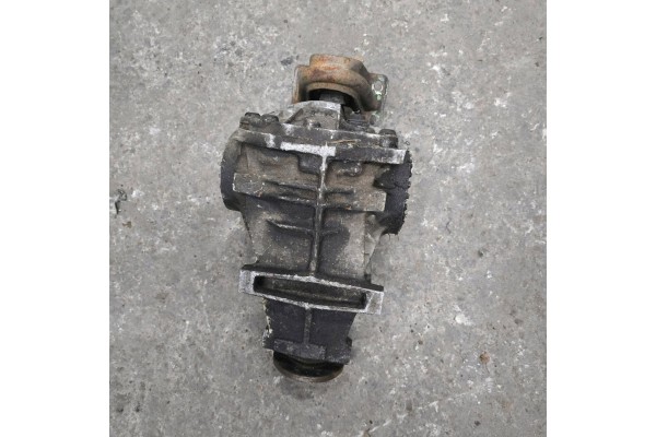 Rear differential Ford Sierra 83BG4025BE 3 62 Car type passenger cars