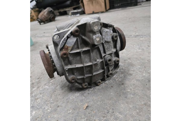 Rear differential Ford Sierra 83BG4025BE 3 62 Installation side multipurpose