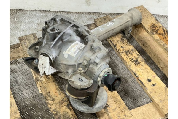 FRONT DIFFERENTIAL LAND ROVER RANGE ROVER L405 CPLA3017CF Catalog number of the part CPLA3017CF