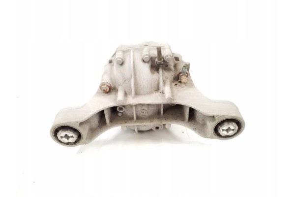 Rear reducer PORSCHE CAYENNE 92A 958350011QX 3 0L electric 2017 Catalog number of substitutes 95835001116 95835001115
