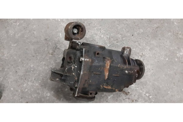 Rear differential BMW 5 E39 7505742 Part manufacturer BMW OE