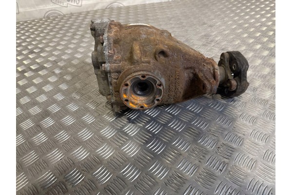 Rear differential BMW 1 E81 E87 EAS27W307 Part manufacturer BMW OE
