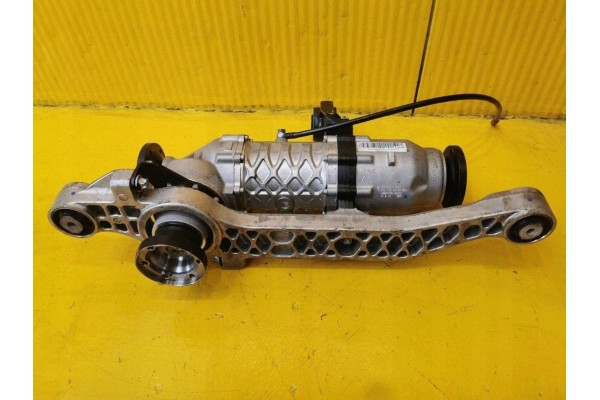 Mercedes Benz VITO W639 LIFT BRIDGE DIFFERENT FRONT 4x4 A6393300402 NEW Installation side front