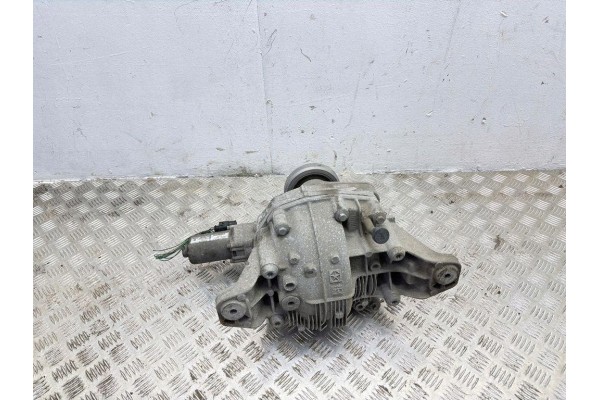 Rear reducer JEEP GRAND CHEROKEE IV WK WK2 P68184737AB 2 99L diesel
